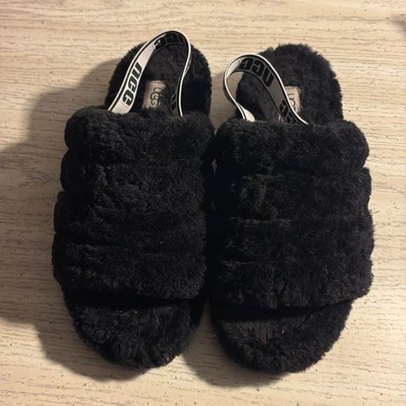 Ugg fluff yeah slides - Picture 2 of 3